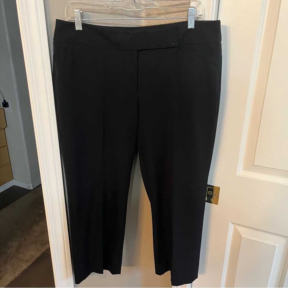White House Black Market cropped trousers
